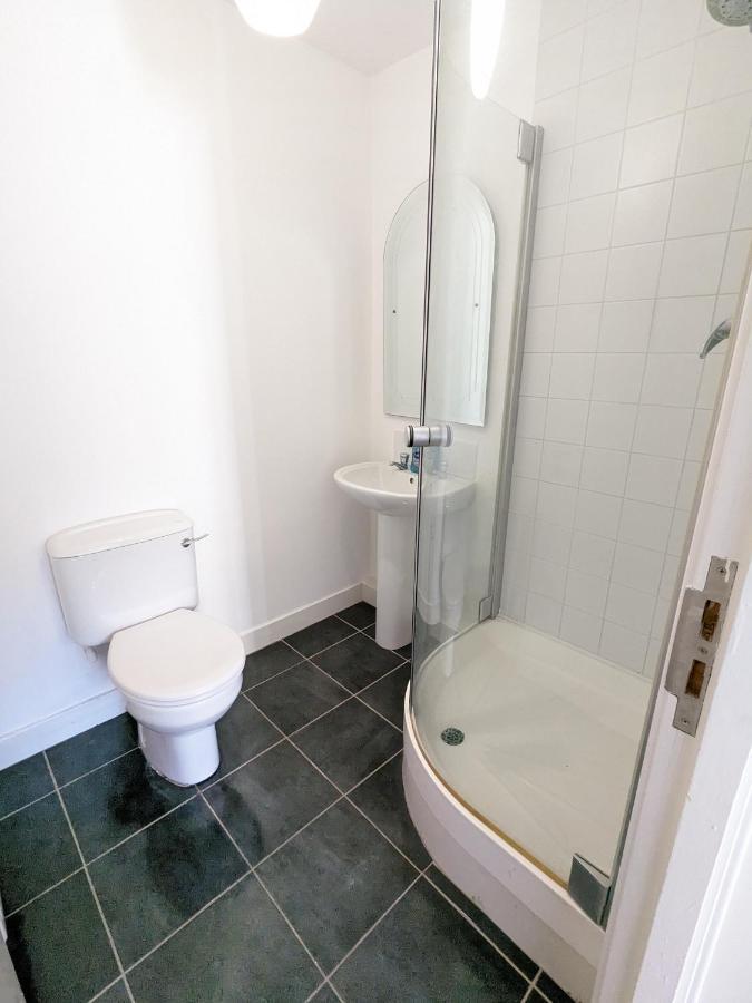 Best Location In Belfast! Free Parking Bagian luar foto